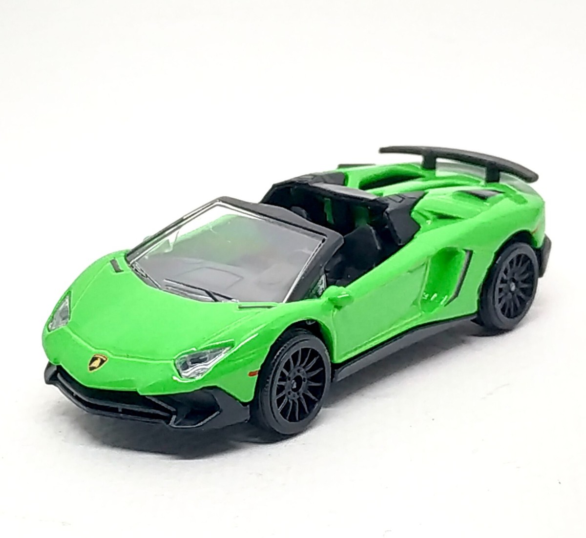 Majorette Lamborghini Aventador SV Roadster Green 1:64 (3