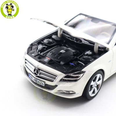 1/18 Mercedes Benz CLS Coupe 2011 NOREV 183943 White Diecast Model