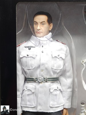 1:6 Dragon Cyber-Hobby WWII German Commander Oberleutnant Otto