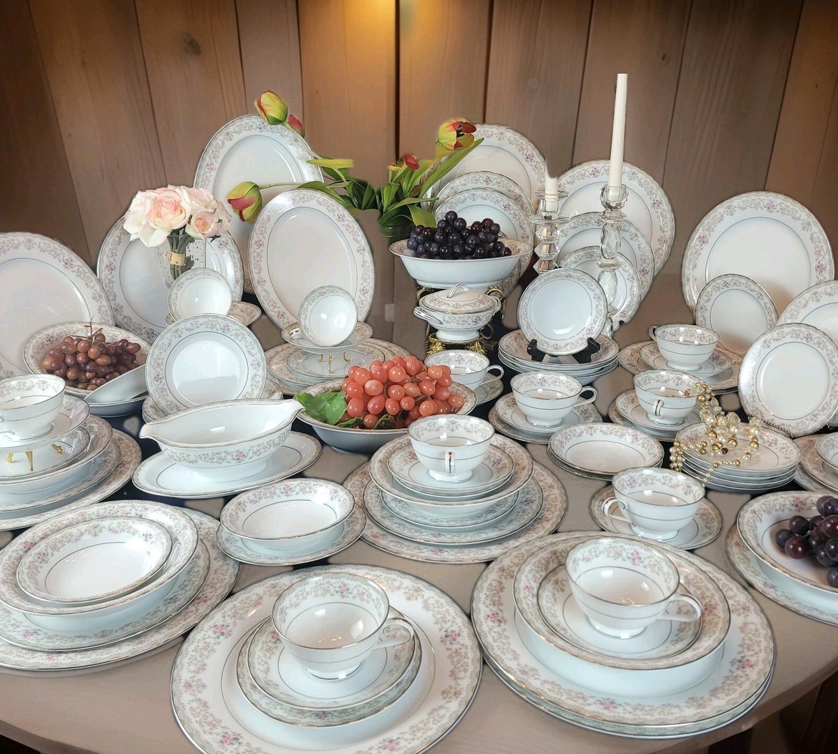 NORITAKE Edgewood - 61 Pcs. Dinnerware Set, Pink & Blue Flowers