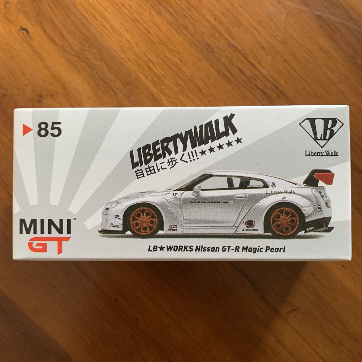 MINI GT 85 LB WORKS Liberty Walk Nissan GT-R R35 Magic Pearl | eBay