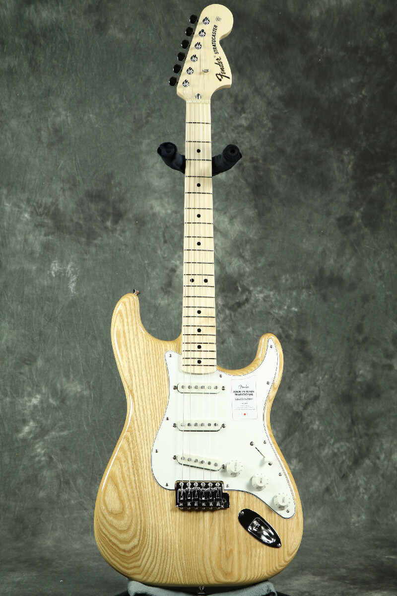 Fender Made in Japan Traditional 70s Stratocaster Natural with gig
