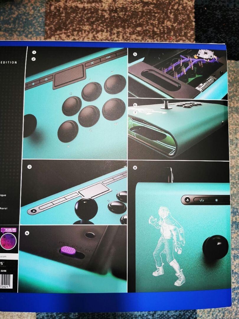 Victrix Pro FS Arcade Fight Stick The King of Fighters shun ei 250