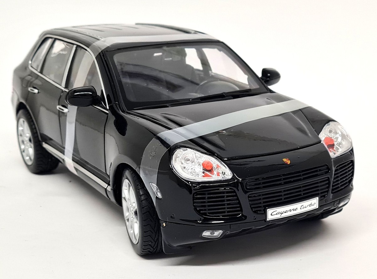 Nex 1/18 - Porsche Cayenne Turbo Black (Windscreen issue) Diecast