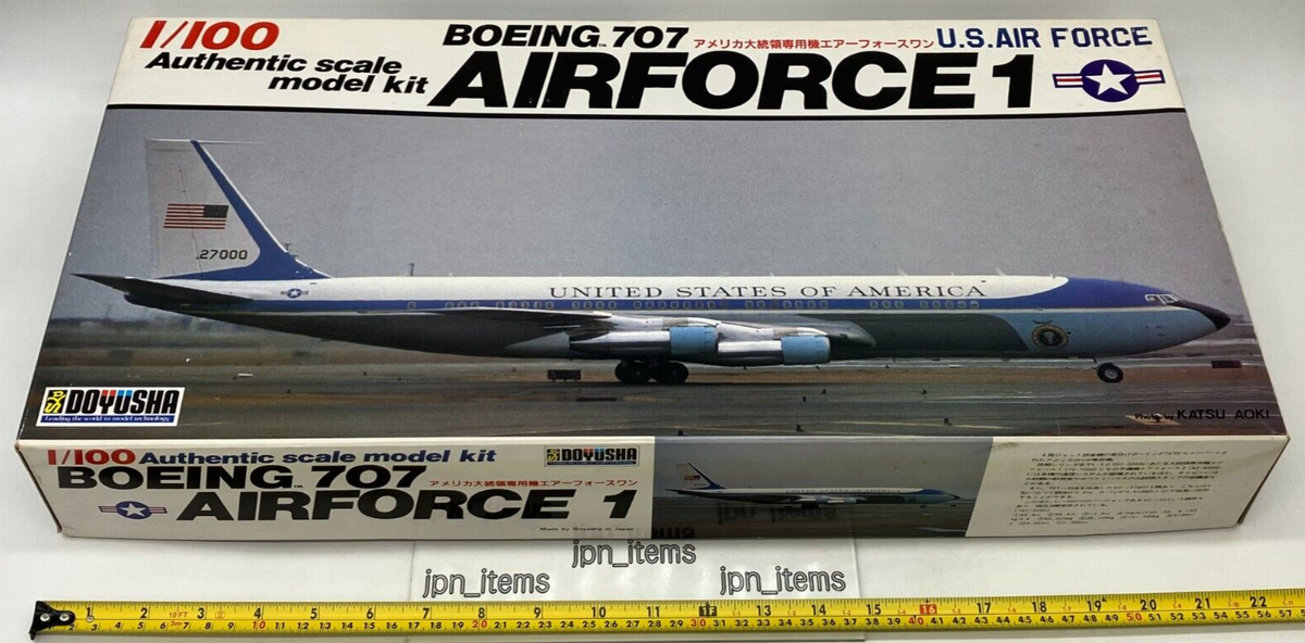Doyusha 1/100 Plastic Kit Boeing 707 US Presidential Air Force 1