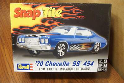 REVELL SNAP-TITE '70 CHEVELLE SS 454 1/25 SCALE MODEL KIT | eBay