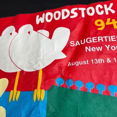 Vintage 1994 Woodstock 94 T-Shirt XL – 2 More Days of Peace