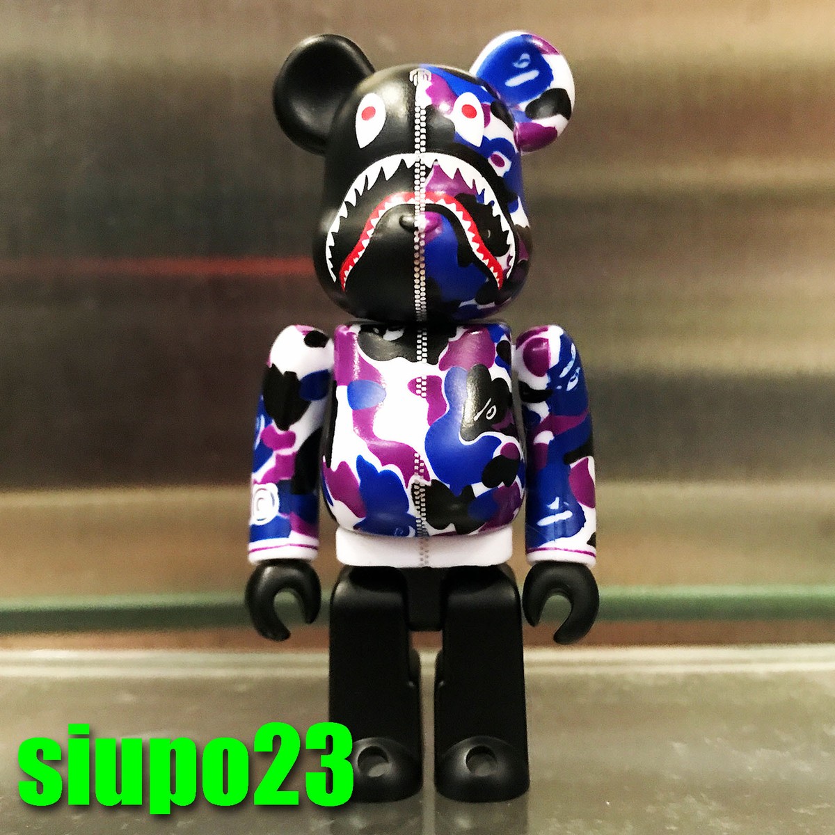 Medicom 100% Bearbrick ~ A Bathing Ape Bape Camo Shark Be@rbrick