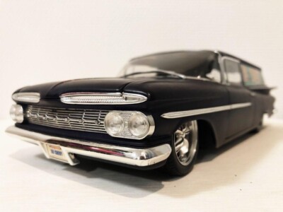 Hot Wheels '59 Chevy Impala Wagon 1/18 Out of print | eBay