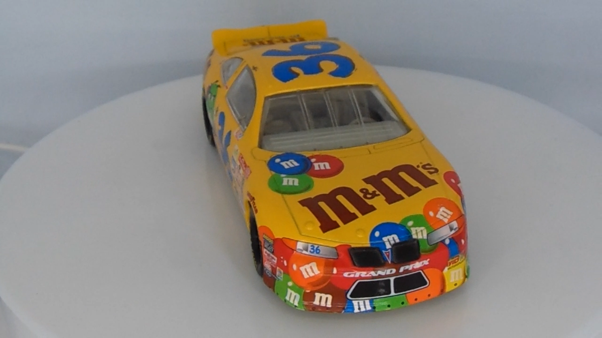 HOT WHEELS 2001 KEN SCHRADER #36 PONTIAC GRAND PRIX M&M's NASCAR 1