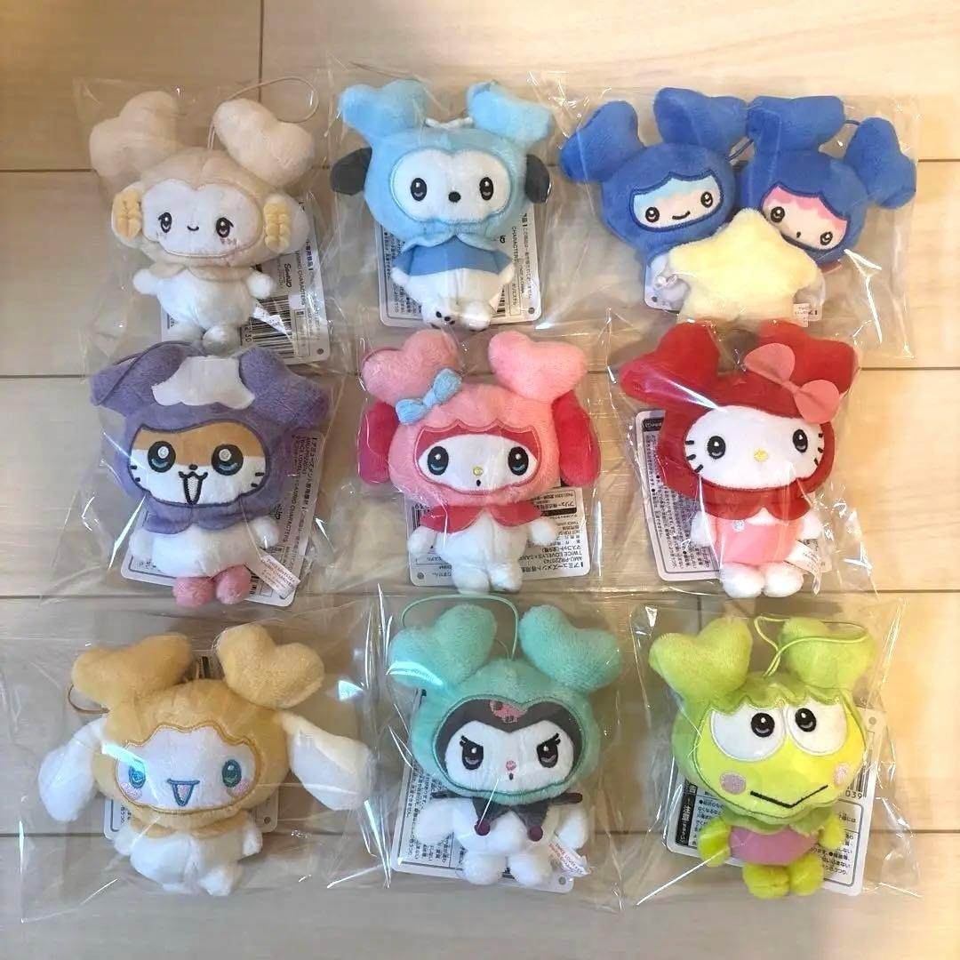 TWICE LOVELYS x SANRIO Characters Mascot GiGO Limited Comp 9-Piece