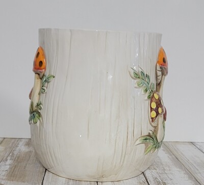 Merry Mushroom Canister 1976 Roebuck Sears 8 