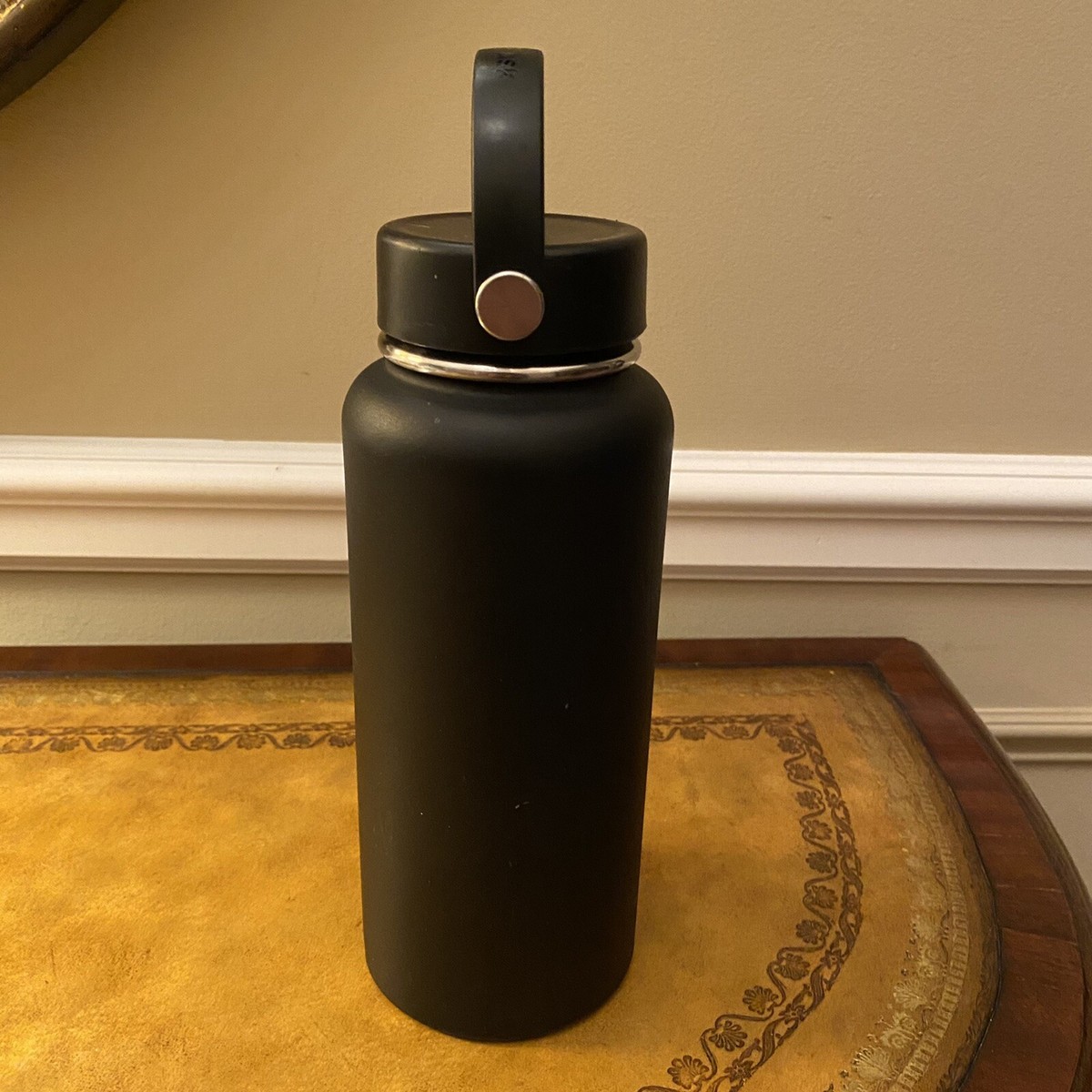 Hydro Flask 32 oz Wide Mouth Black Water Hydration Stainless