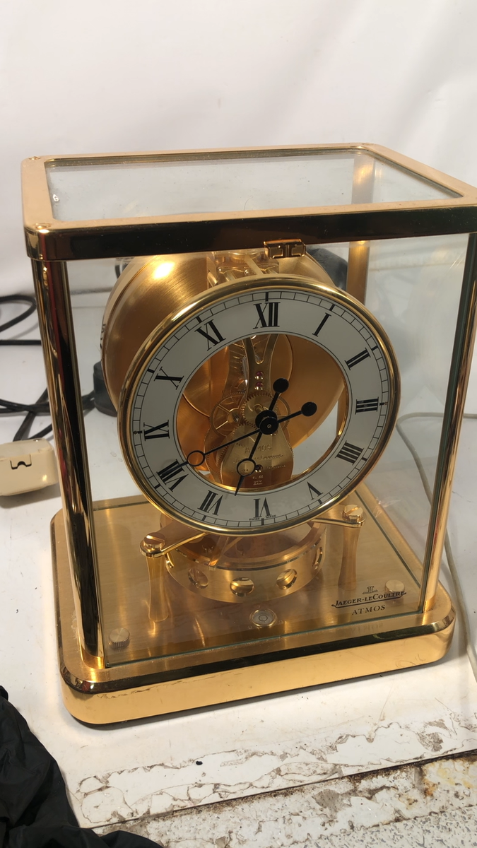 Jaeger-LeCoulte Atmos Clock 540 Roman Numeral Display | eBay