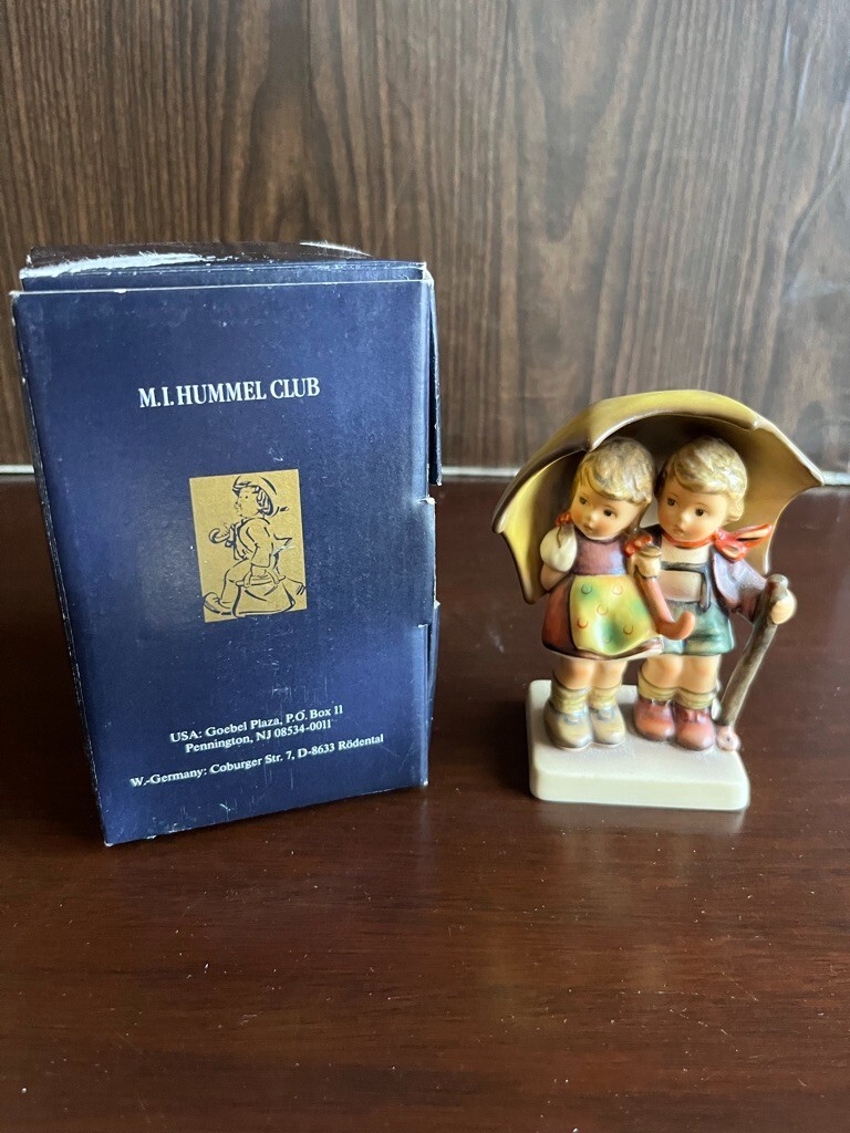 Goebel Hummel Figurine 