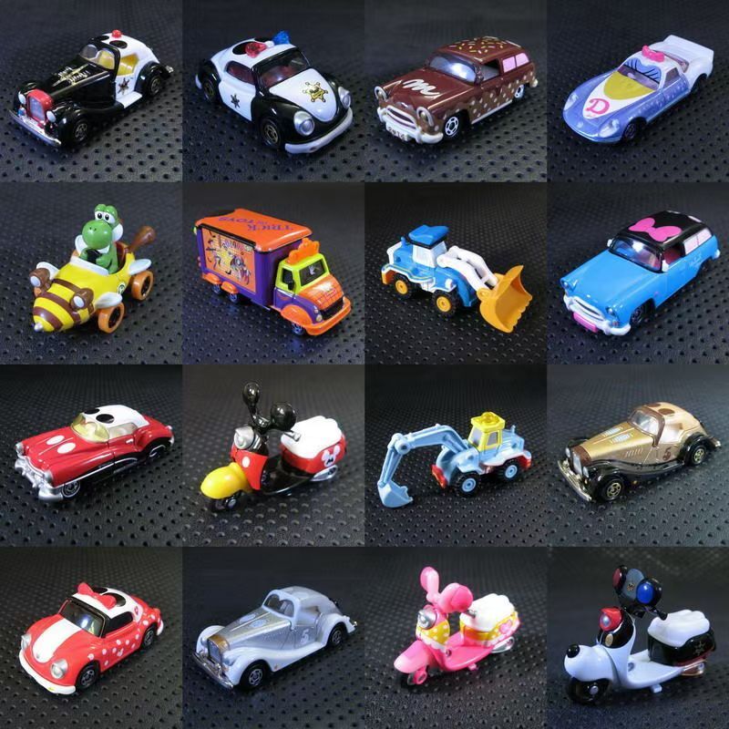 Takara Tomy/Tomica Disney Series Alloy Car Model Toy Mickey/Minnie
