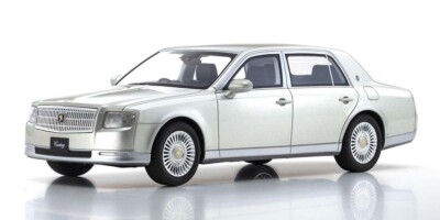1/18 Toyota Century Silver Resin Model Car by Kyosho Samurai