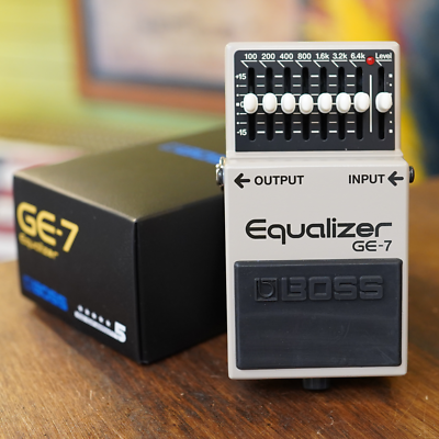BOSS GE-7 Graphic Equalizer 7-band EQ 100Hz-6.4KHz Guitar Effect