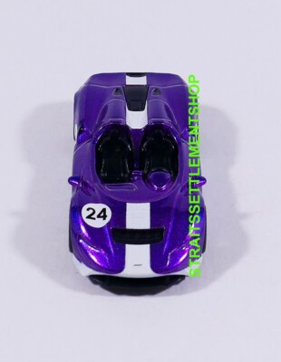 HOT WHEELS 2024 EXCLUSIVE TOY FAIR McLAREN ELVA PURPLE LOOSE MINT
