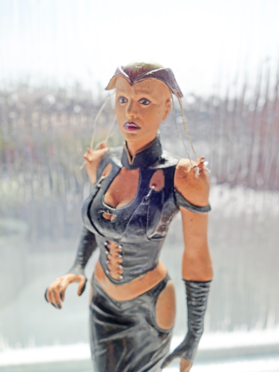 NECA Reel Toys Hellraiser Series 2 Angelique Cenobite Figure RARE