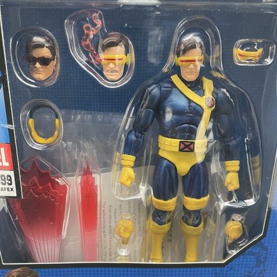 MAFEX No.099 X-MEN MAFEX CYCLOPS COMIC Ver. Action Figure MEDICOM