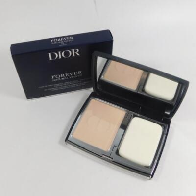 Christian Dior Forever NATURAL VELVET Compact Longue 2N NEUTRAL