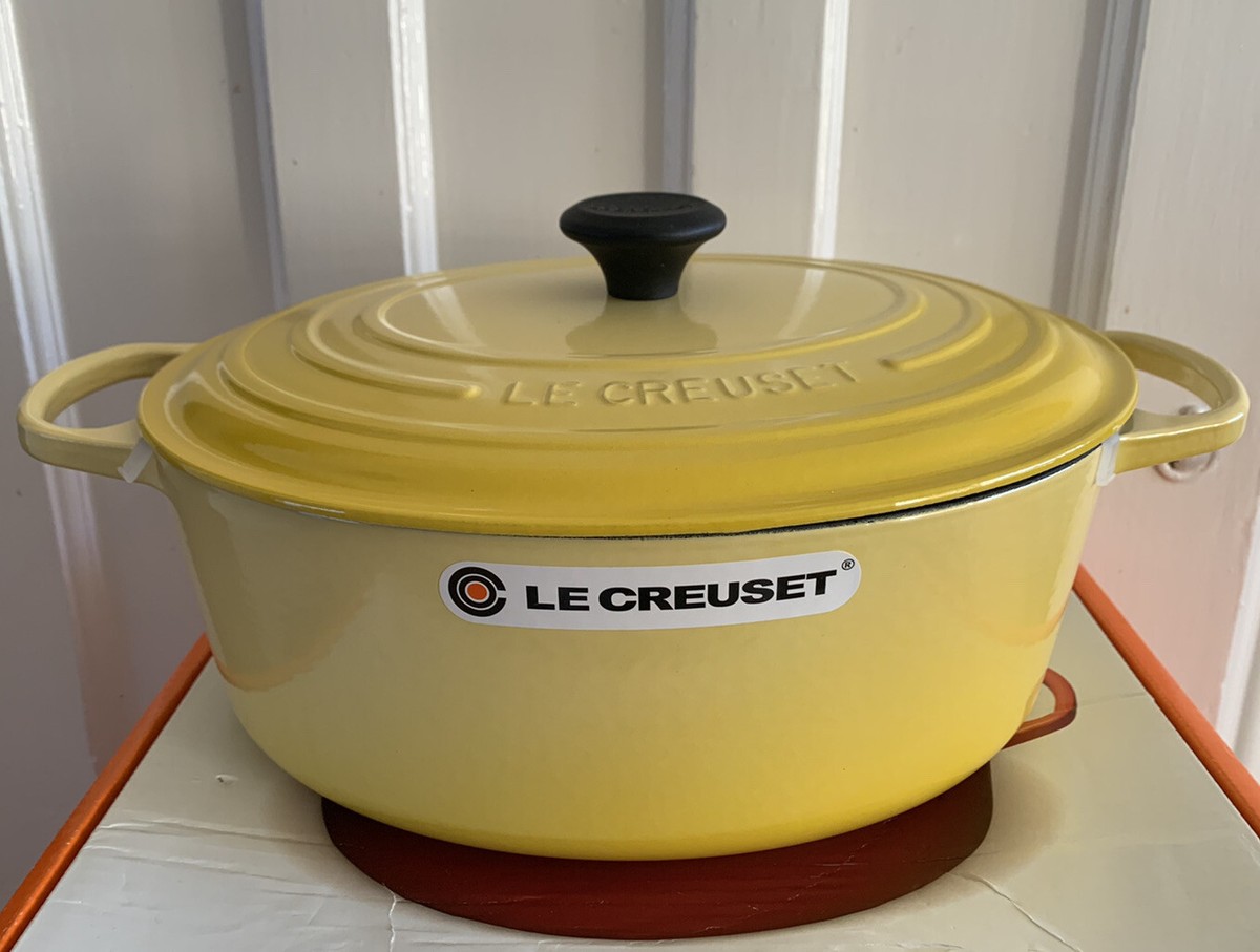 Le Creuset Classic Cast Iron 33cm Oval Casserole - Soleil (BNIB