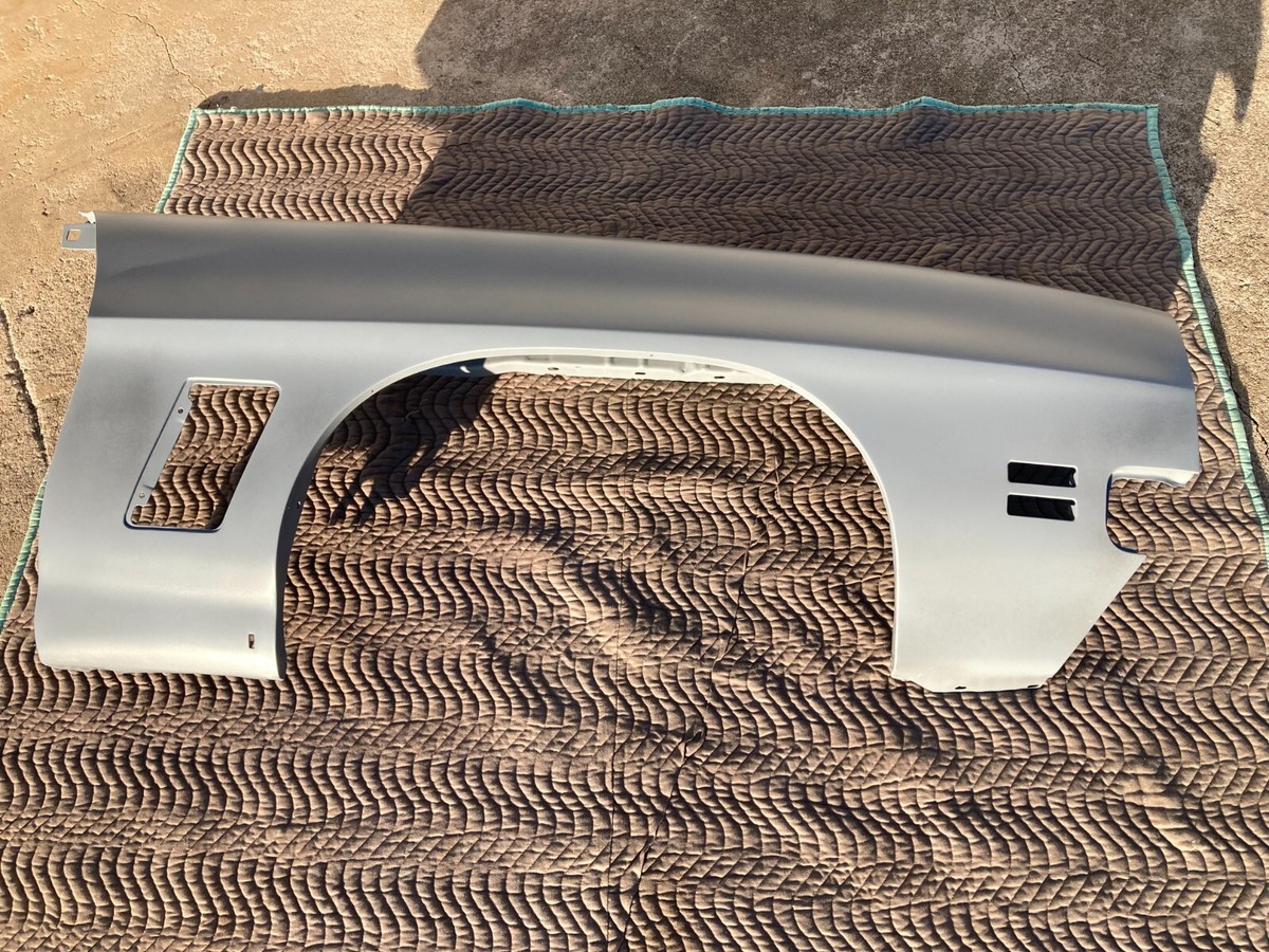 1972 Pontiac GTO LeMans Sport Endura RH Front Fender | eBay