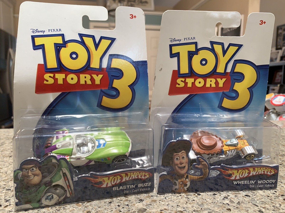 Toy Story 3 Hot Wheels Blastin' Buzz and Wheelin Woody Die-Cast