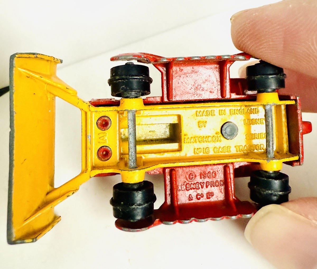 Lesney Matchbox Case Tractor No.16 Red 1969 Made in United Kingdom