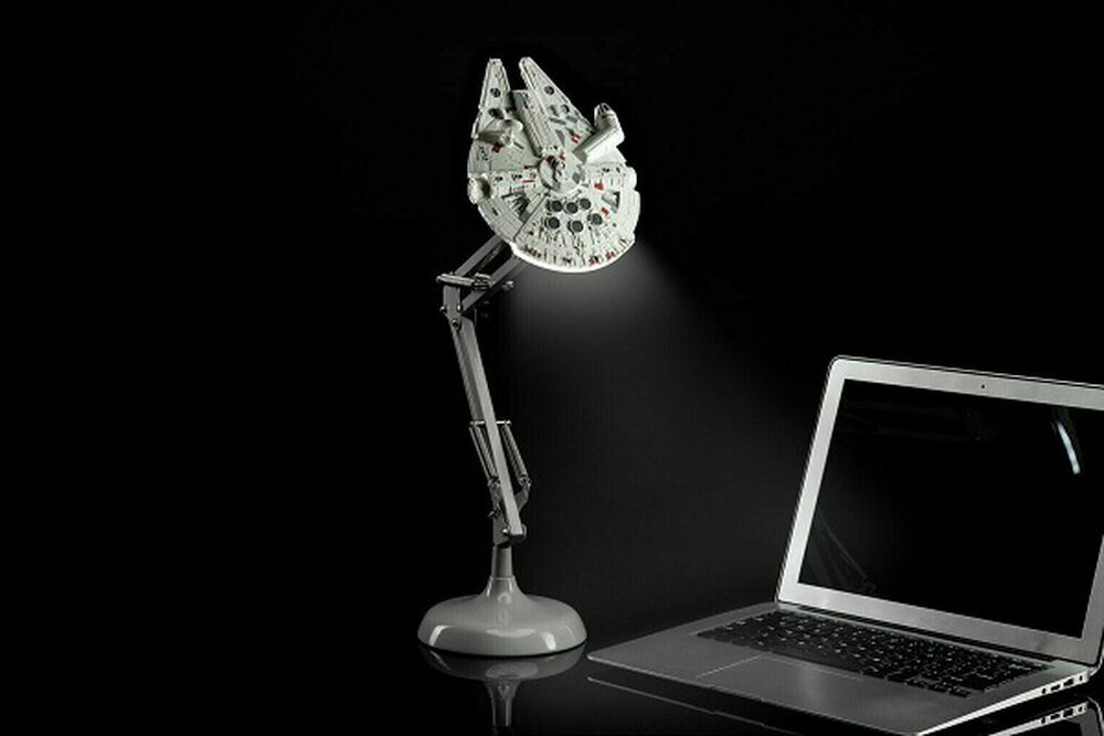 New Millennium Falcon Posable Desk Lamp Star Wars by Paladone USB