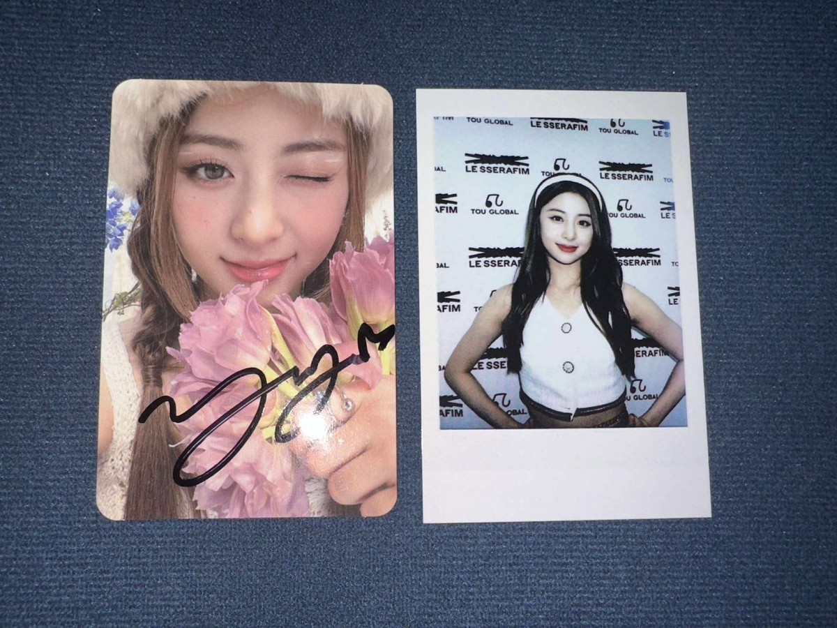 LE SSERAFIM OFFICIAL ANTIFRAGILE TOU SIGNED AUTOGRAPH YUNJIN