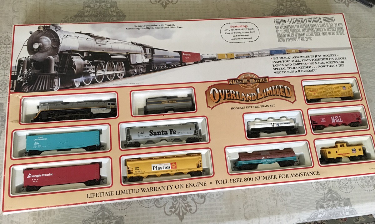 Bachmann 00614 Union Pacific Overland Limited HO Gauge Steam Train