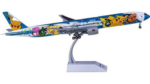 ANA Boeing 777-300ER JA789A Star Wars BB-8 JC Wings EW4773005