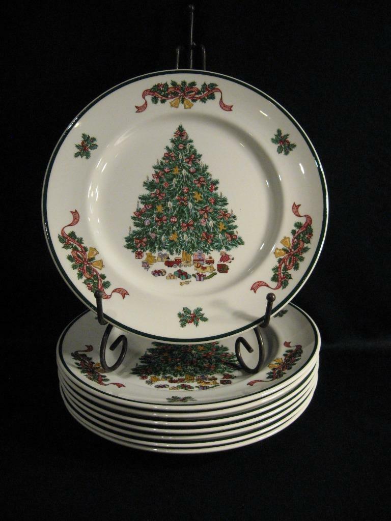 JOHNSON BROTHERS BROS. VICTORIAN CHRISTMAS DINNER PLATES - 8 | eBay