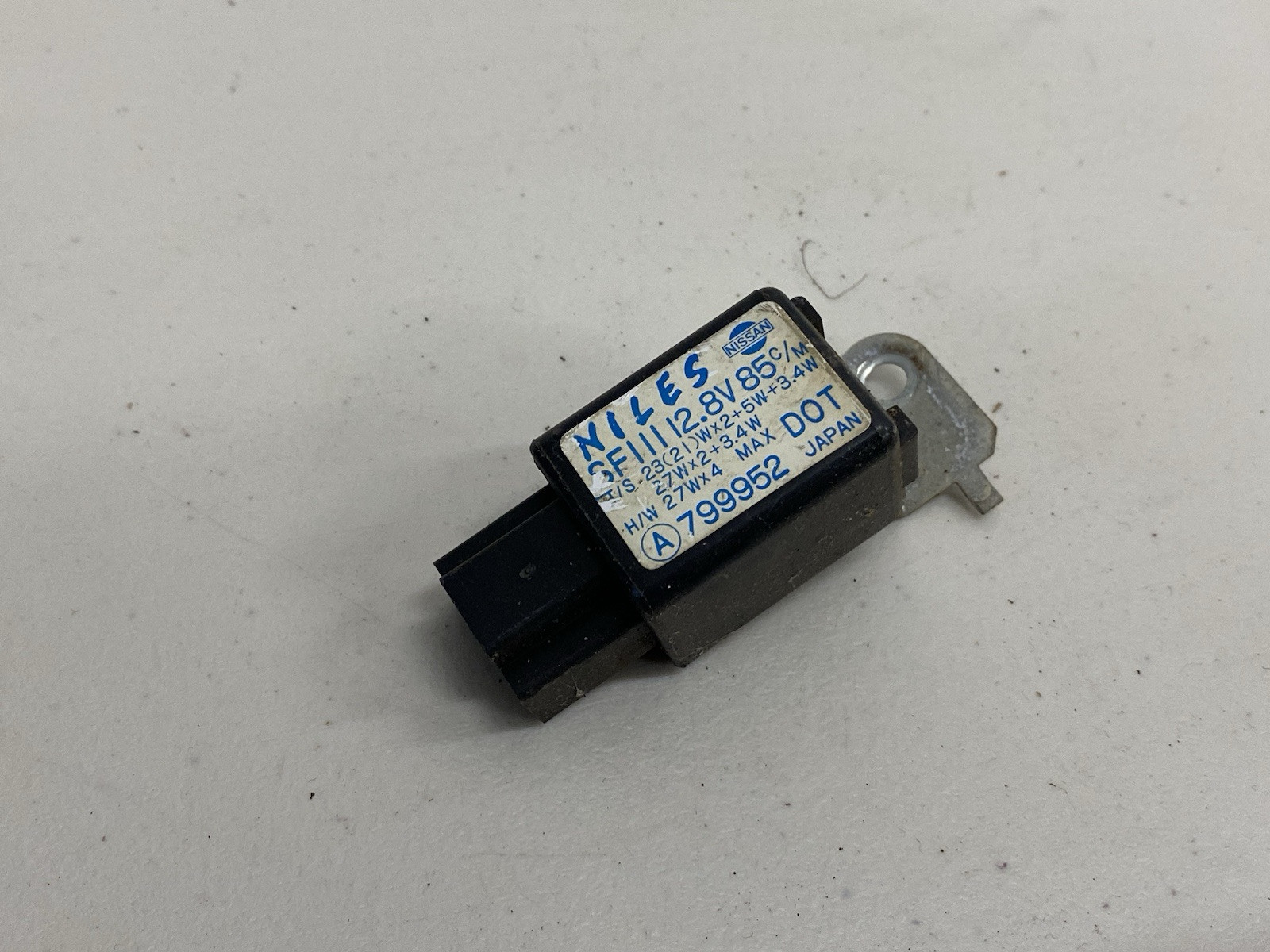 1984-1989 Nissan 300ZX OEM Turn Signal Flasher Hazard Light Relay