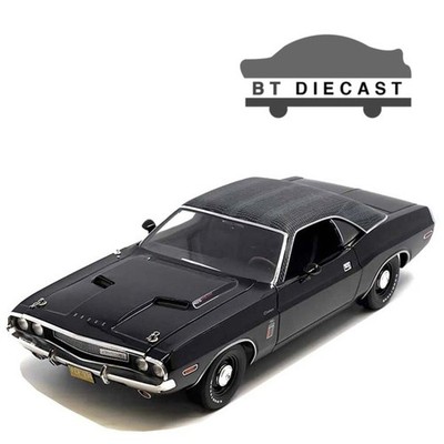 GREENLIGHT 1970 DODGE CHALLENGER R/T 426 HEMI 1/18 THE BLACK GHOST