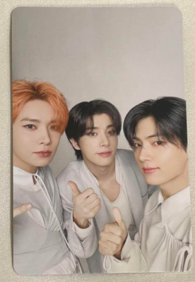 ENHYPEN Walk the Line Japan ZIP UP HOODIE Official Unit photocard