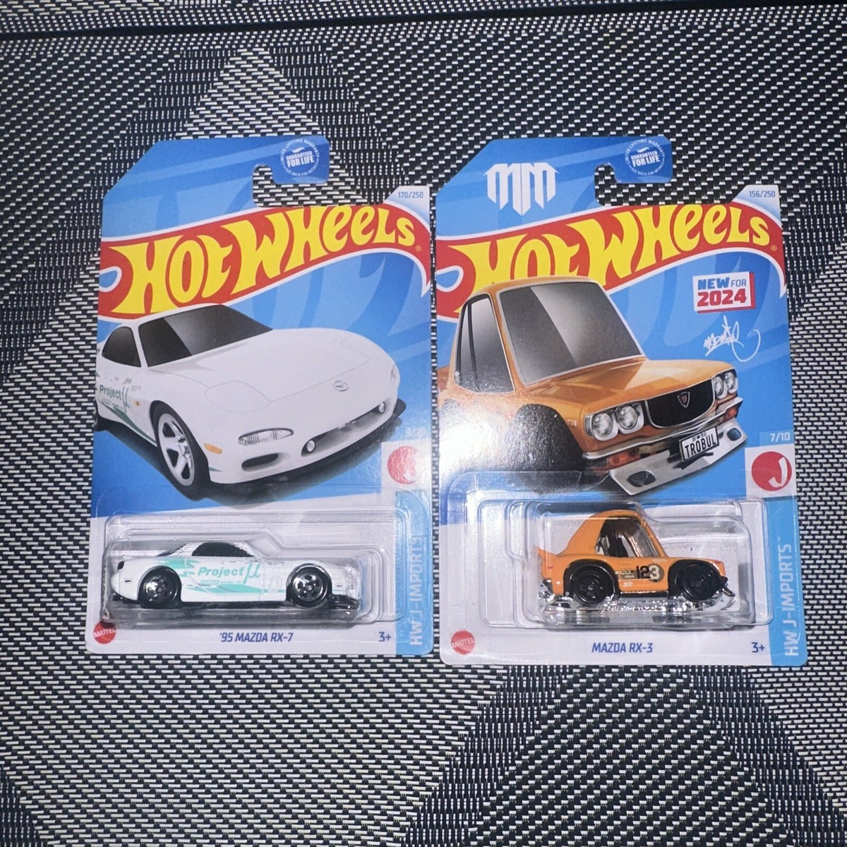 Hot Wheels 2024 Mainline J Case HW J-Imports '95 Mazda RX-7 White