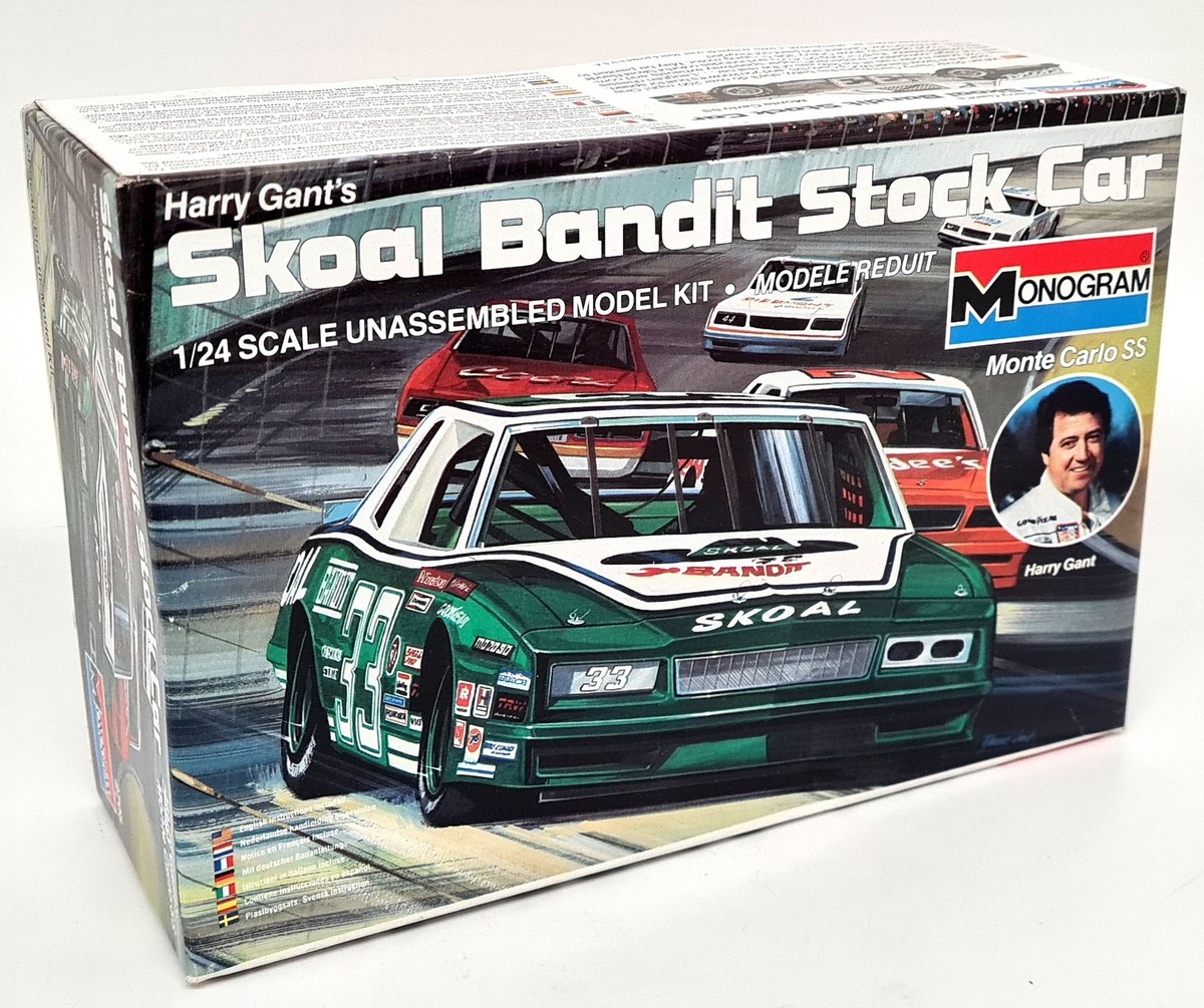 Monogram 1/24 Chevy Monte Carlo SS Nascar Skoal Bandit Model Car