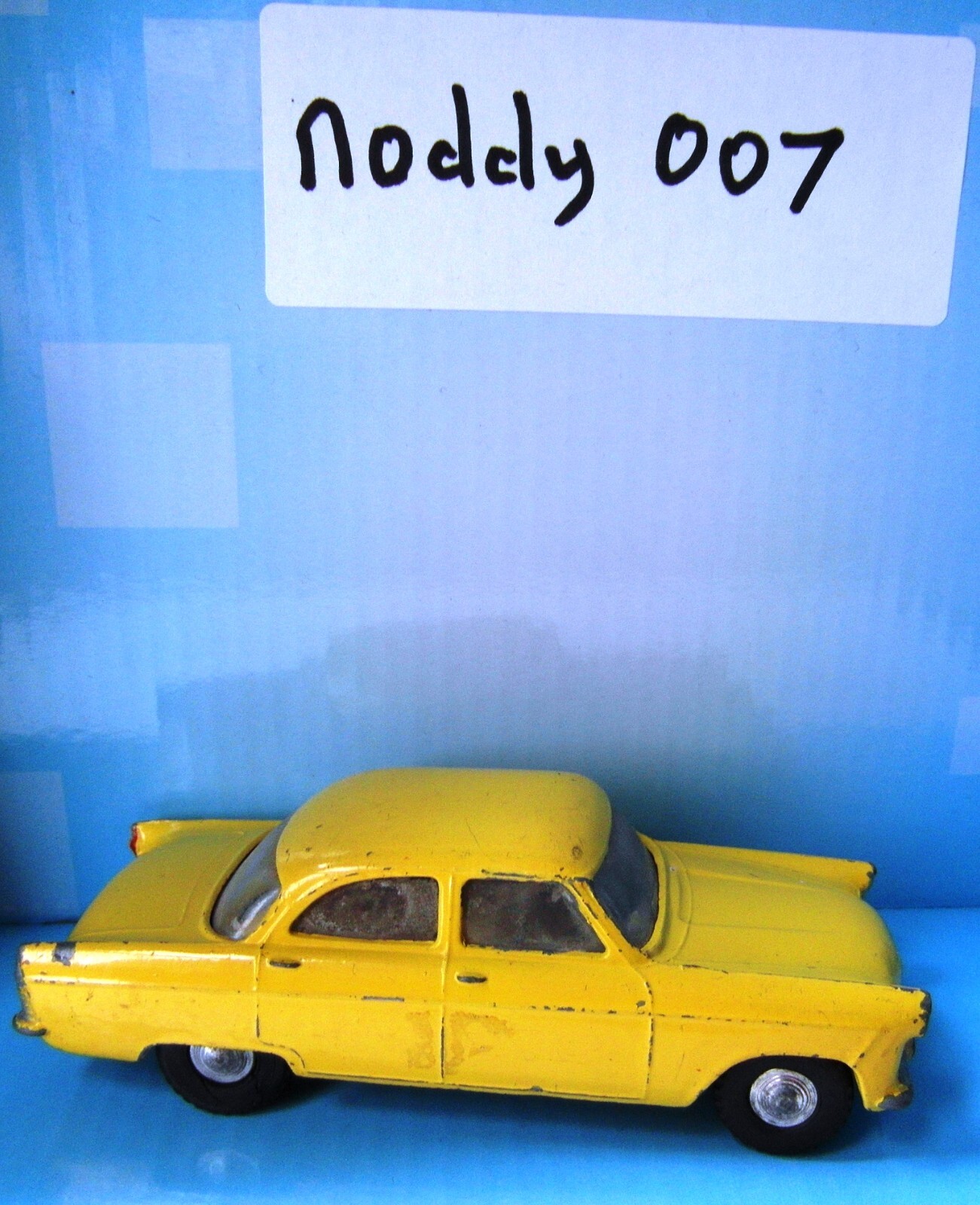 Spot-On 100, Ford Zodiac (without lights) - Free Price Guide & Review