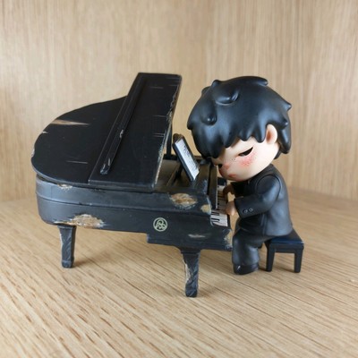 Hirono Pianist Figure Limited Edition Pop Mart | eBay