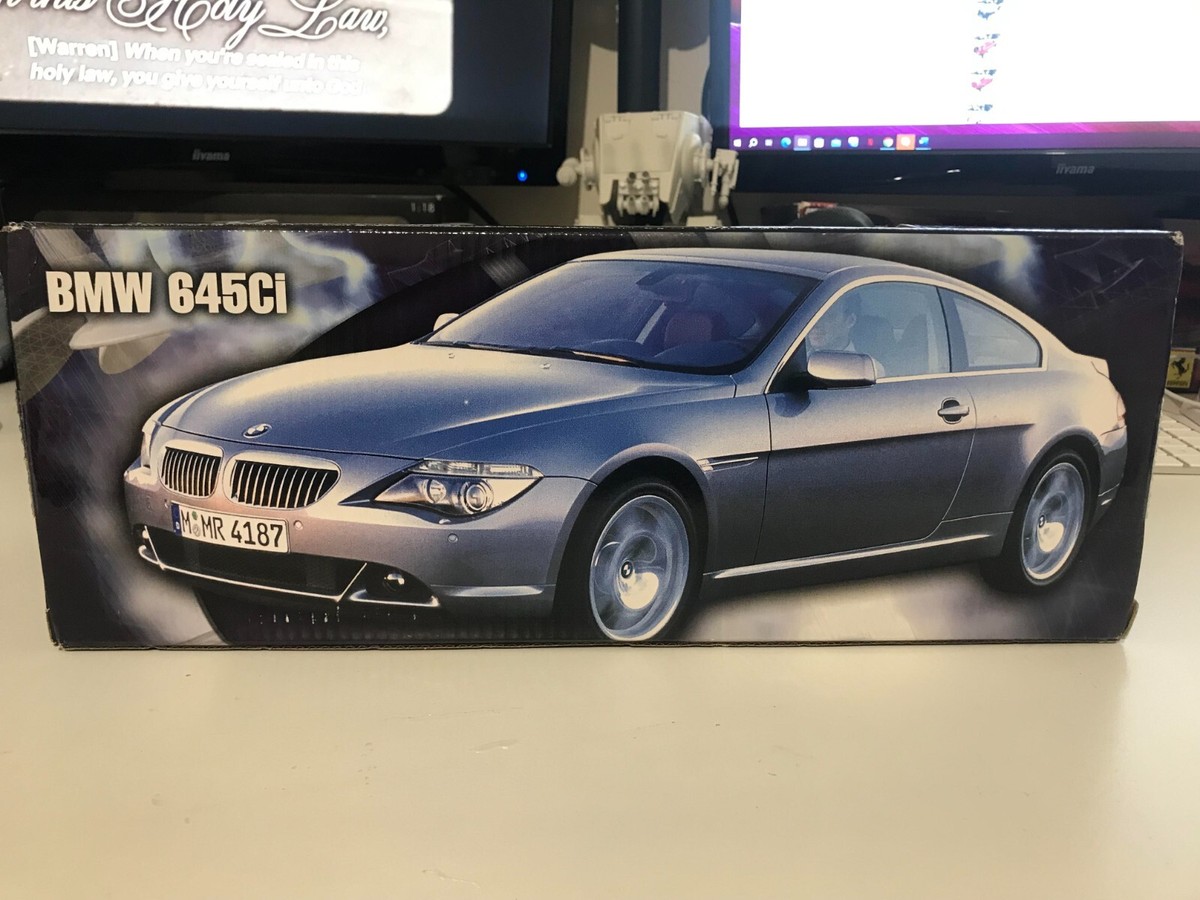 BMW 645 Ci 1:18 Hot Wheels Die cast Model Car – Silver New Boxed