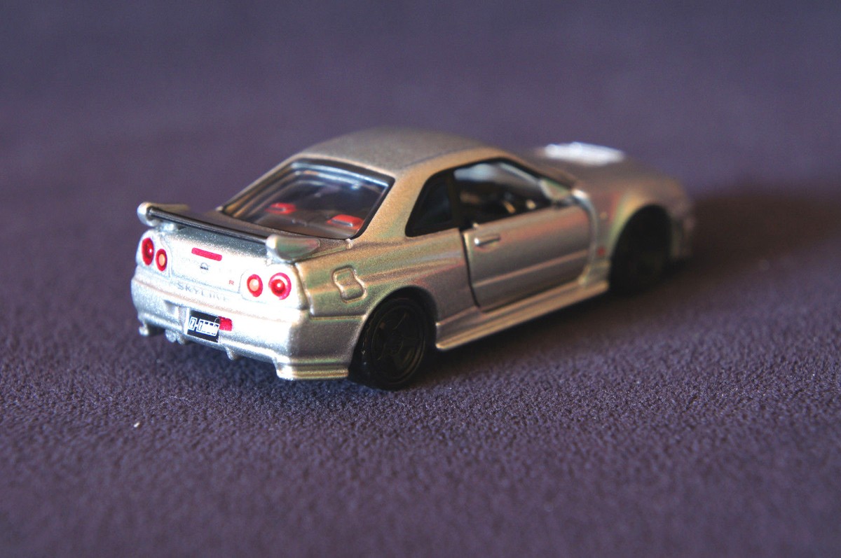 TOMICA PREMIUM~No.1 NISMO R34 GT-R Z-tune ~ 1/62 | eBay