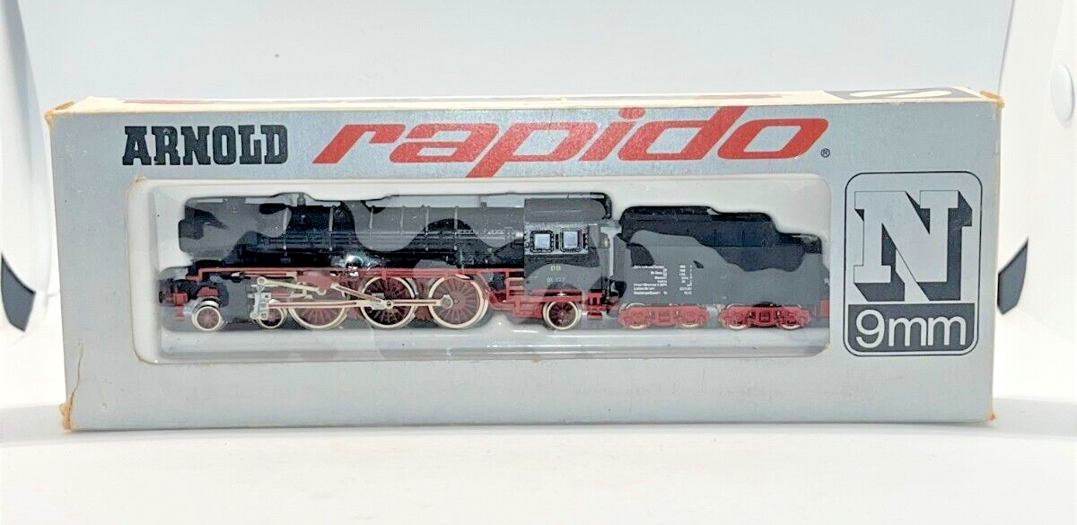 N Scale Arnold 0221 DB BR01 4-6-2 Steam Locomotive With Tender