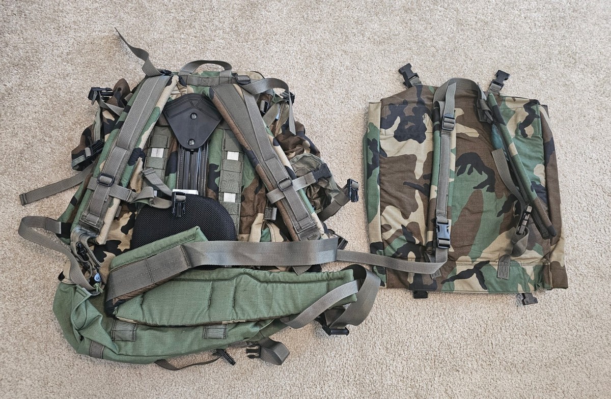 US Military CFP 90 Backpack Rucksack Woodland Camo Combat Patrol