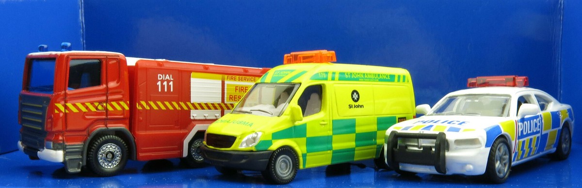 Siku 1821 New Zealand NZ Emergency Set IV Fire Service St Johns