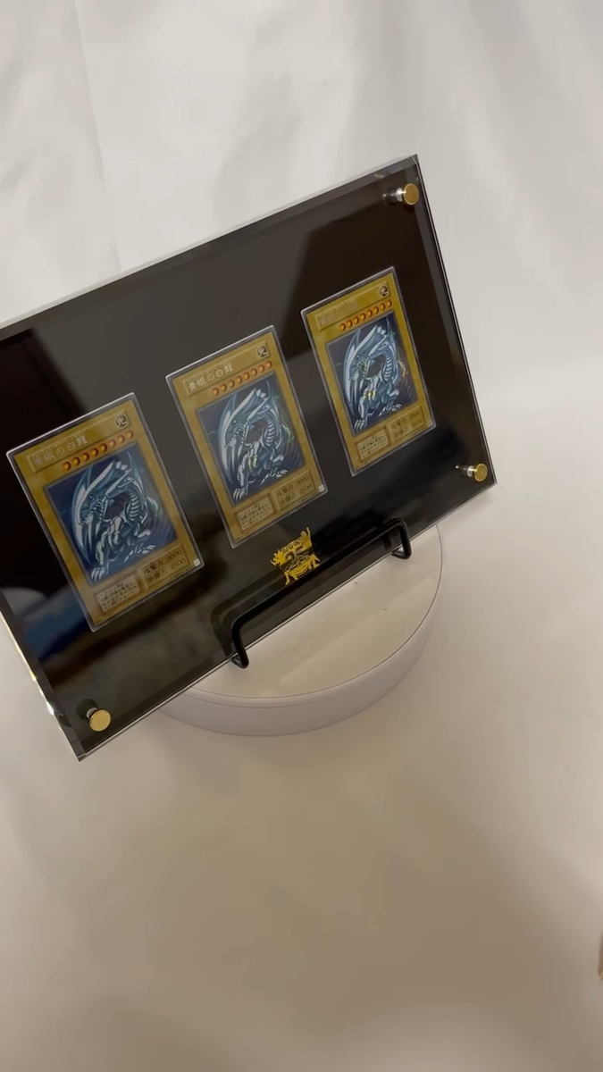 YuGiOh 25th ANNIVERSARY ULTIMATE KAIBA SET Blue-Eyes White Dragon