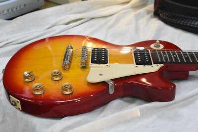 Epiphone by Gibson Les Paul 100 Electric Guitar Cherry Sunburst
