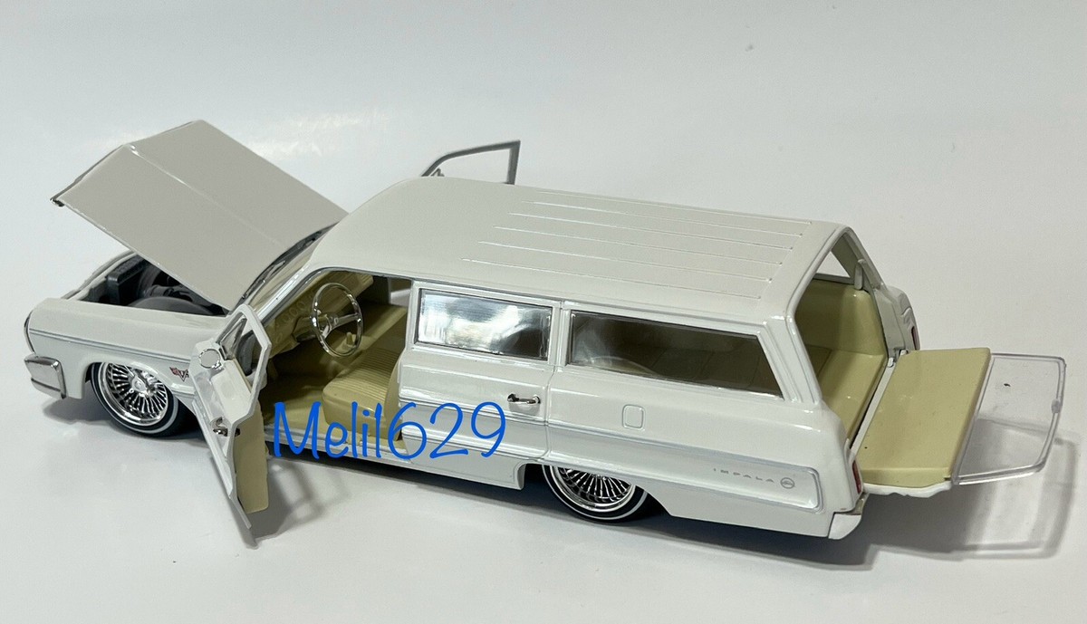 Jada 1/24 Street Low 1964 Chevrolet Impala Station Wagon (ivory